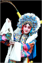 原是以粤西白活演唱的木偶戏,因为它经常在安铺演出,唱腔 a href="#"