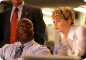  p>《铁证悬案》是由paris barclay,et执导的犯罪剧情类电视剧thom