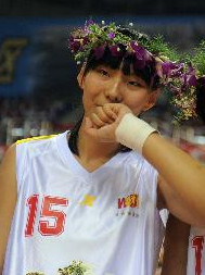 ">陈楠,女,1983年12月8日出生于中国青岛胶南市,中国职业篮球运动员