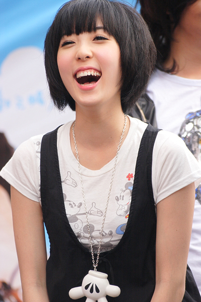  p> a href="#">蔡颐榛 /a>,本名 a href="#">蔡宜臻 /a>,原艺名 a