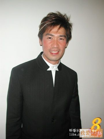  p>陈之财,祖籍福建,是新加坡著名艺员. /p>