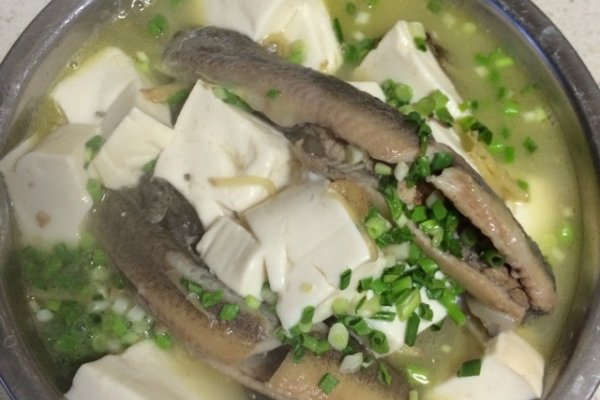 蕲春泥鳅钻豆腐