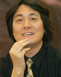  p>胡雪杨,别名胡人,出生于上海市,毕业于北京电影学院导演系,中国