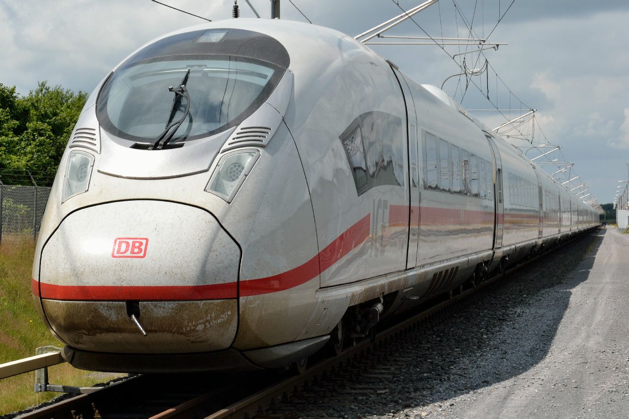 德国铁路407型电力动车组