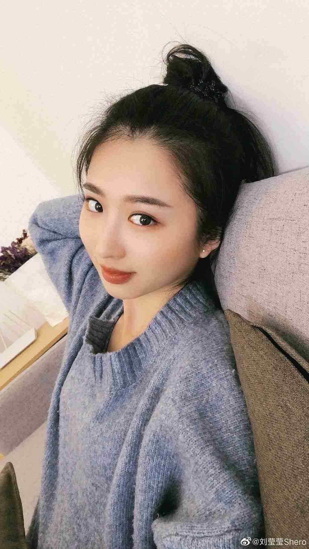  p data-id="gncna7siwv">刘莹莹,1996年4月1日出生于广东广州,中国