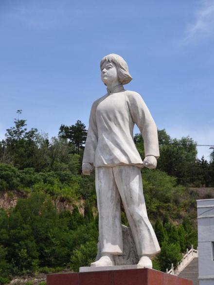 刘胡兰（革命烈士）_百度百科