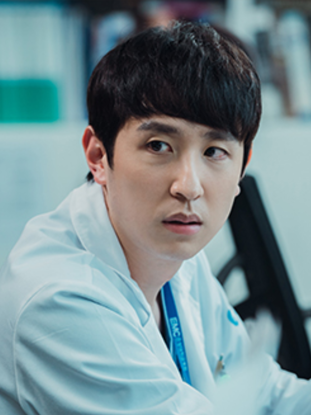  p>金载沅,电视剧《 a target="_blank" href="/item/幽灵医生