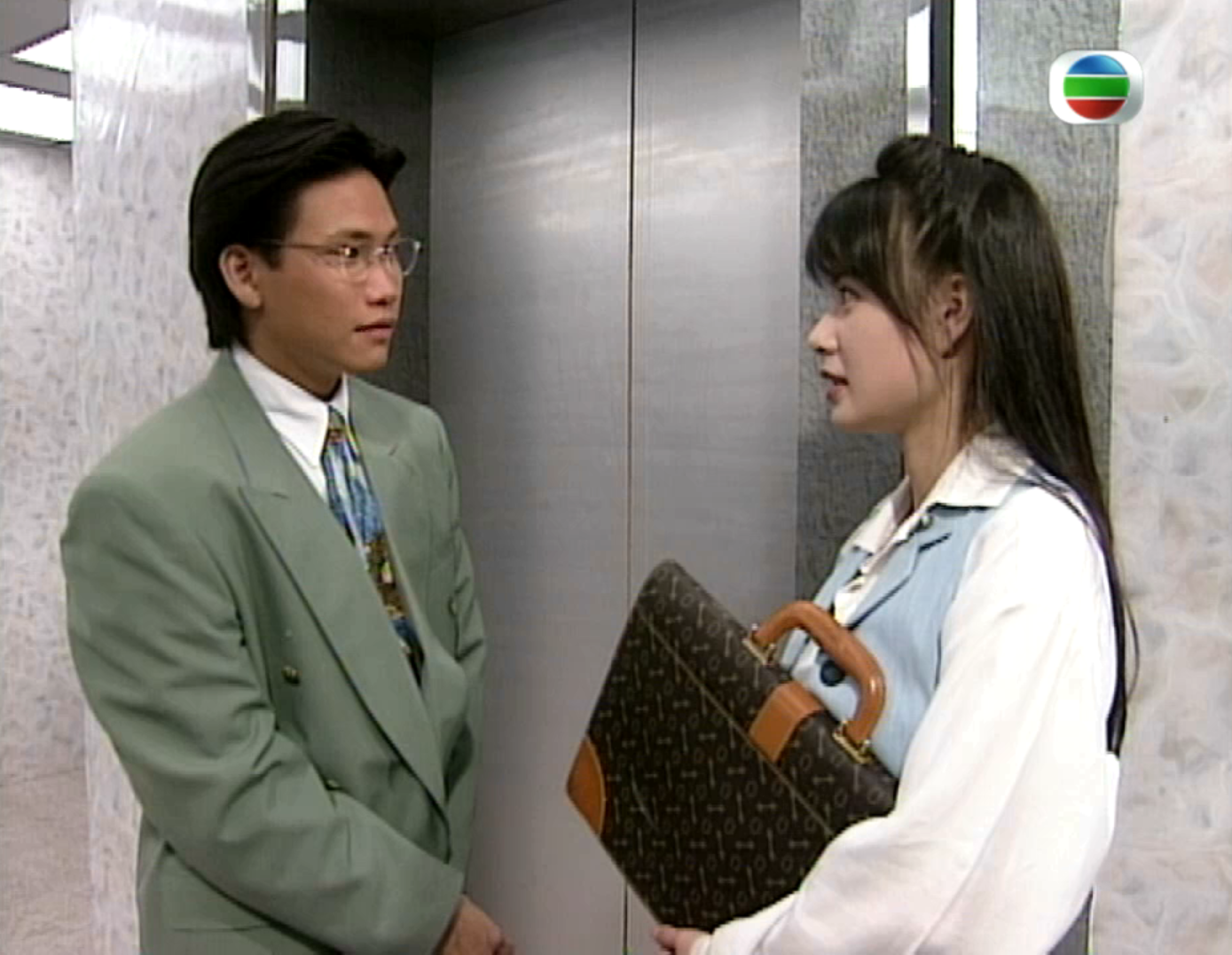 壹号皇庭 /a>Ⅲ》为 a target="_blank" href="/item/香港无线电视