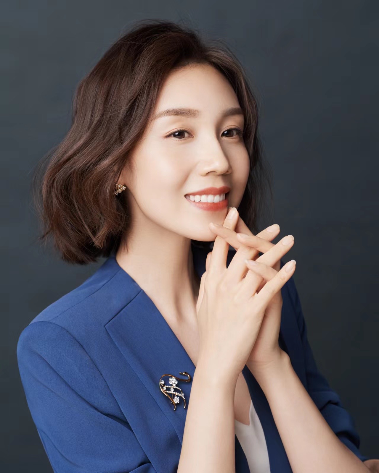  p data-id="smcezhfuxrct">孙凡迪,女,中国天气主持人,主持栏目有