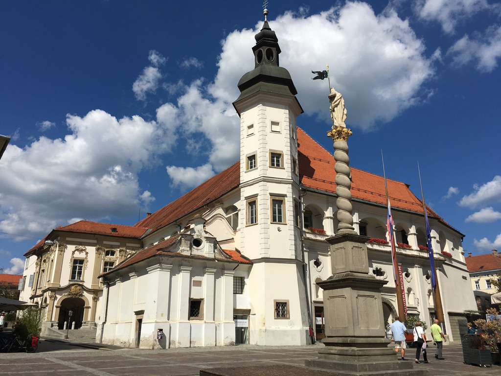 马里博尔主教座堂