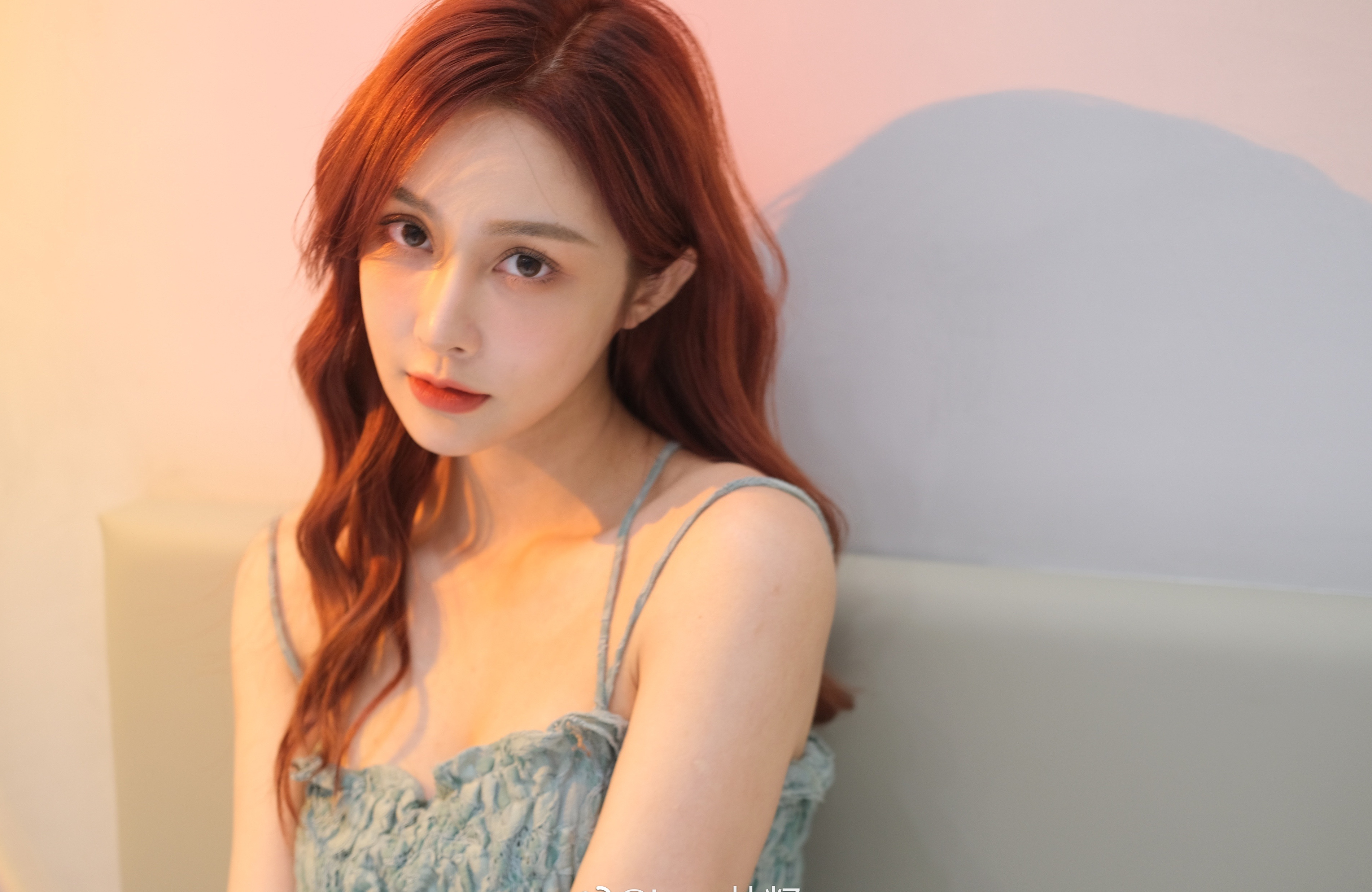 原名范凌子,1995年9月5日出生于湖南省长沙市,中国内地影视女演员