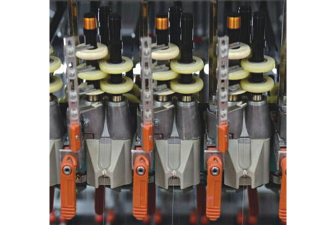 data-lemmaid="54353104">假捻变形 /a>的主要机件