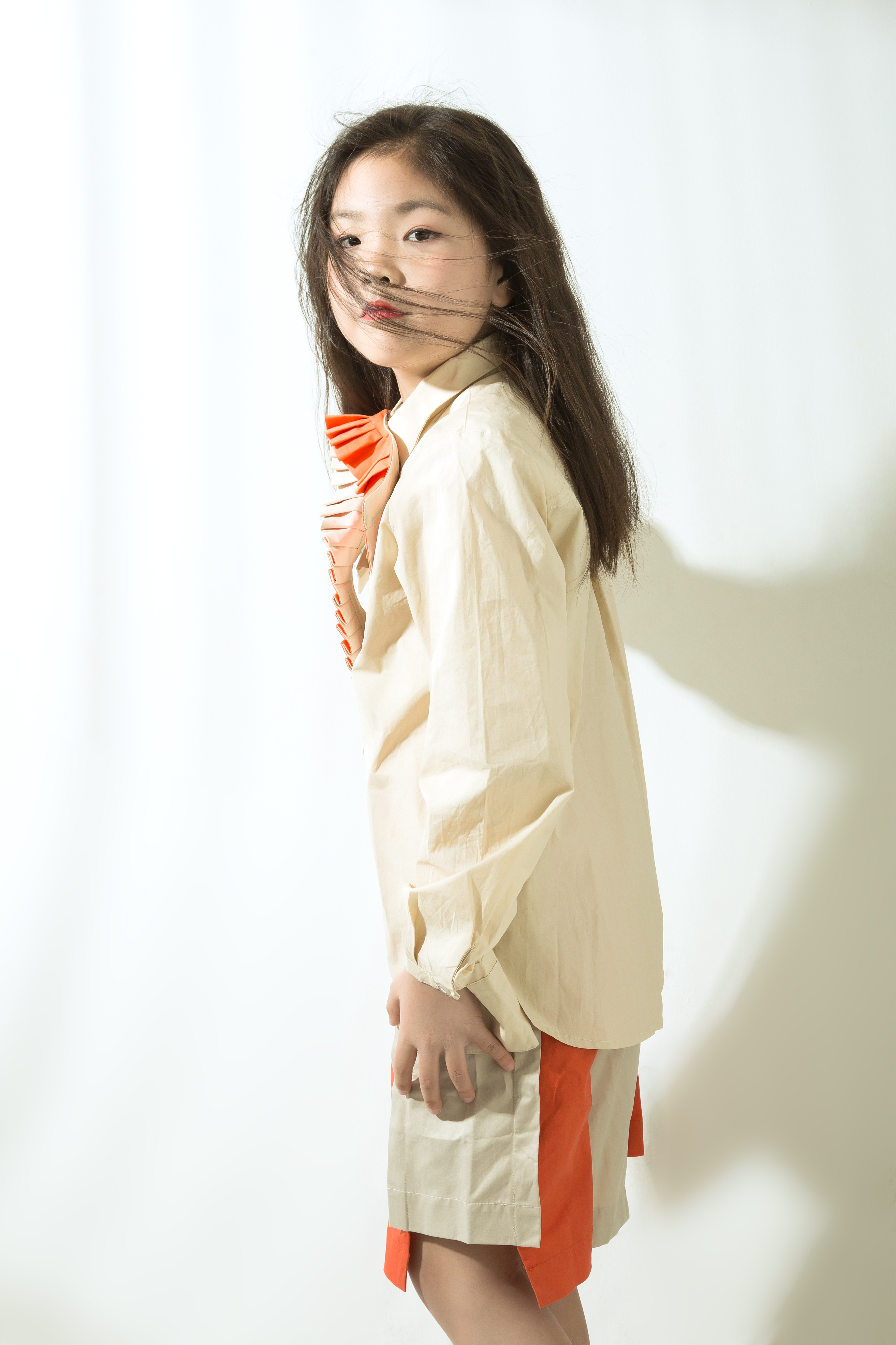  p>《特别的童话》是由新声果动唱片旗下少儿歌手杨佳琪jennica演唱