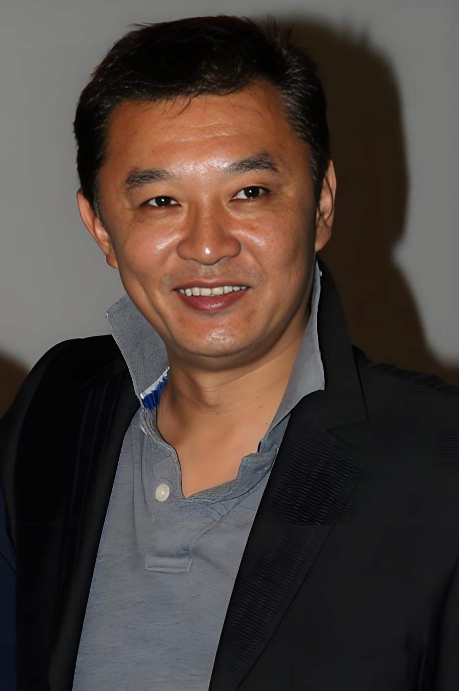 【程小东】的肖像照