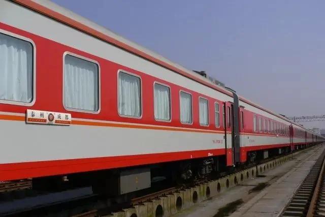  p>"红皮车"是对一种特定涂装的 a target="_blank" href="/item/中国