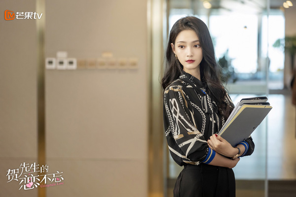 杨若薇