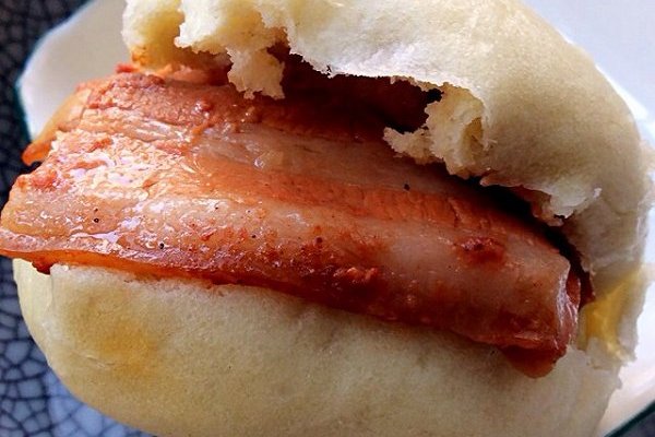 馒头夹肉