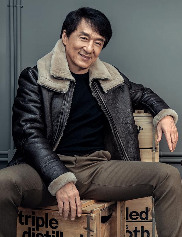 p>成龙(英文名:jackie chan),1954年4月7日出生于香港,中国影视男