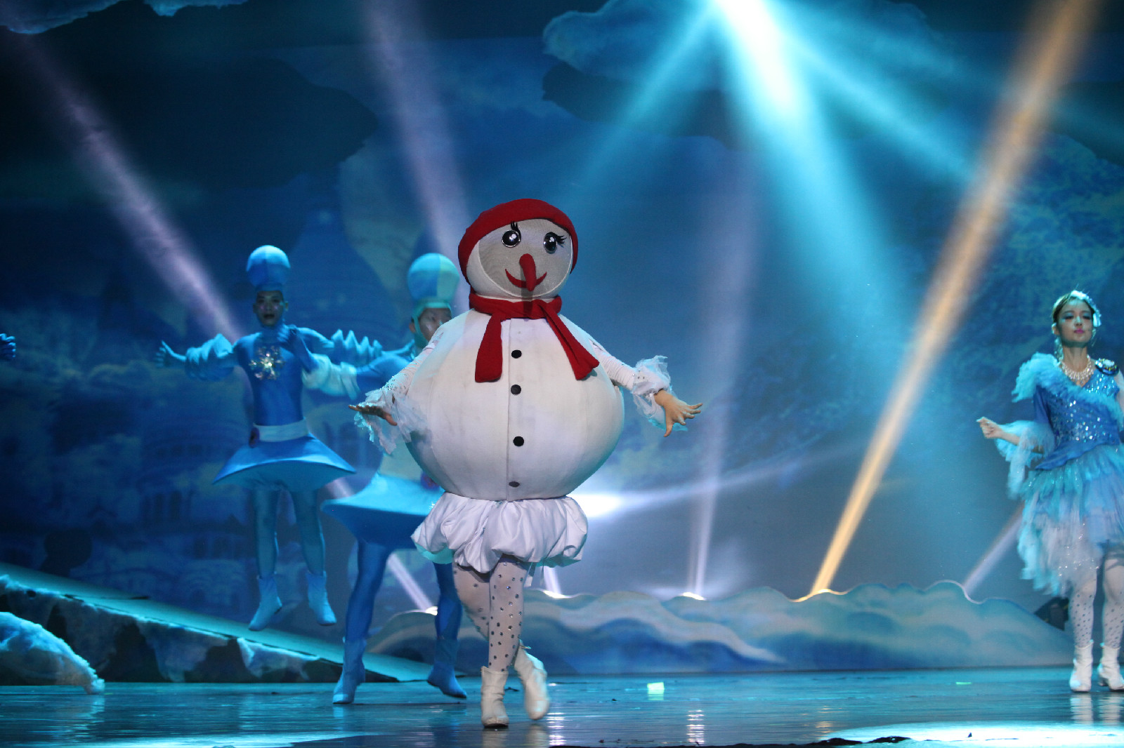 "7378727">北京手拉手儿童艺术剧团 /a>专业从事儿童卡通剧创作和演出