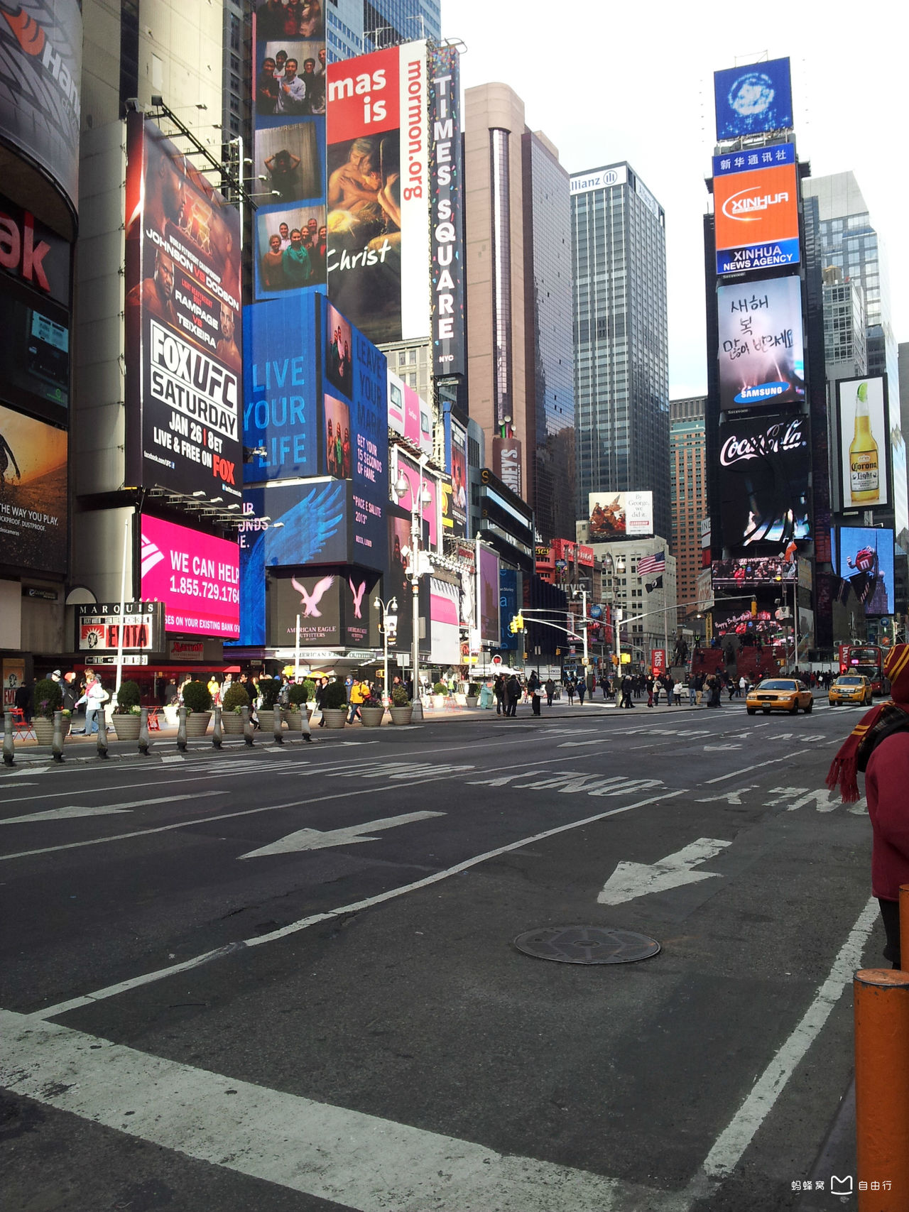  p>时代广场(times square)是美国纽约市 a target="_blank" href="