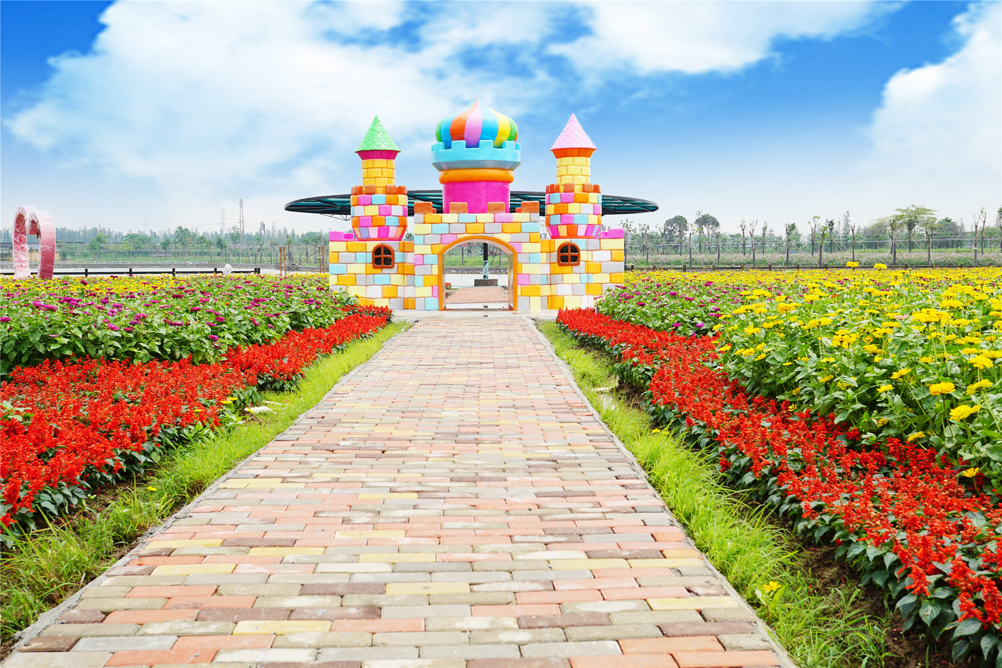  p>长廊生态园,位于江门市江海区礼乐街道礼东村(江珠高速礼乐收费站