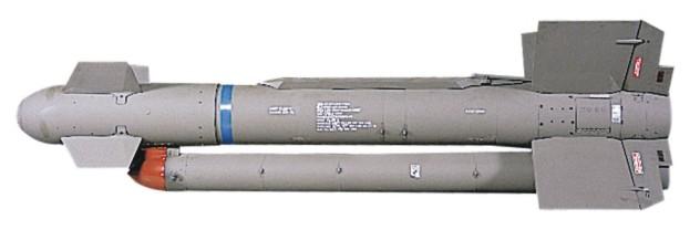  p>电视制导是利用电视来控制和导引导弹飞向目标的技术,有两种制导