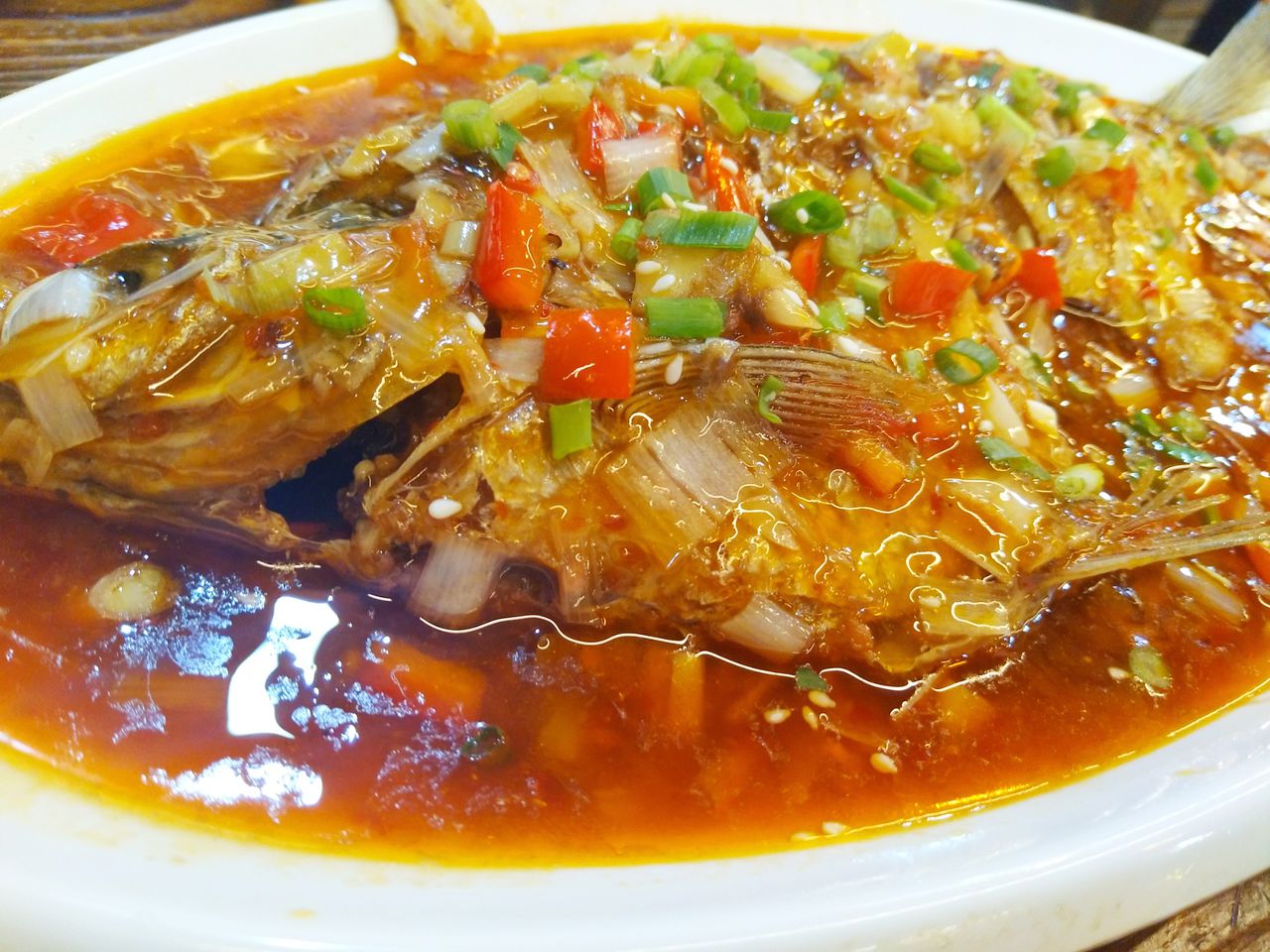 油焖武昌鱼