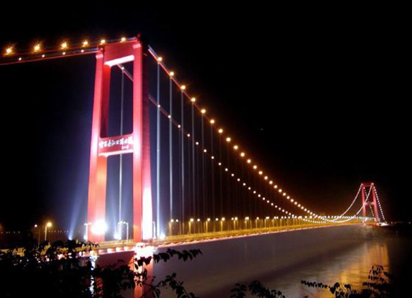 宜昌公路长江大桥