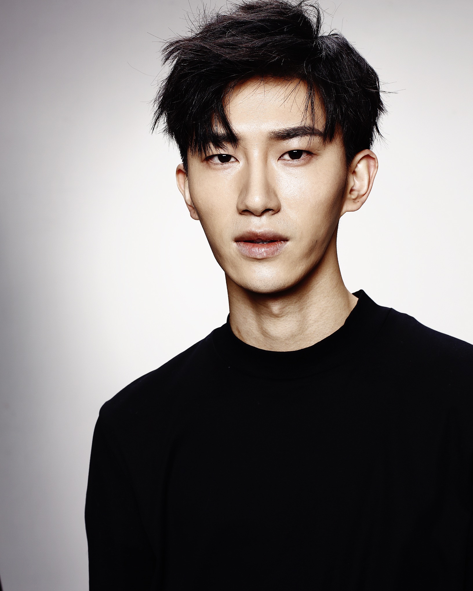  p>郭甲燃,中国籍,汉族,男,演员,2017年出演网剧《 a target="_blank"