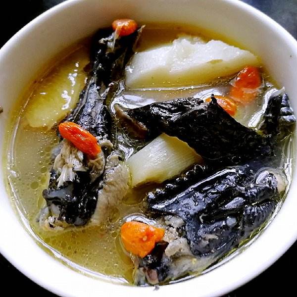 山药乌鸡汤