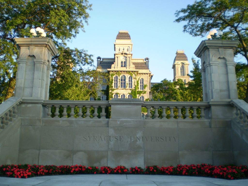  p>雪城大学(syracuse university),成立于1870年,坐落于 a target="