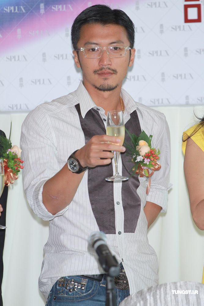  p>谢霆锋,1980年8月29日出生于中国 a target="_blank" href="/item