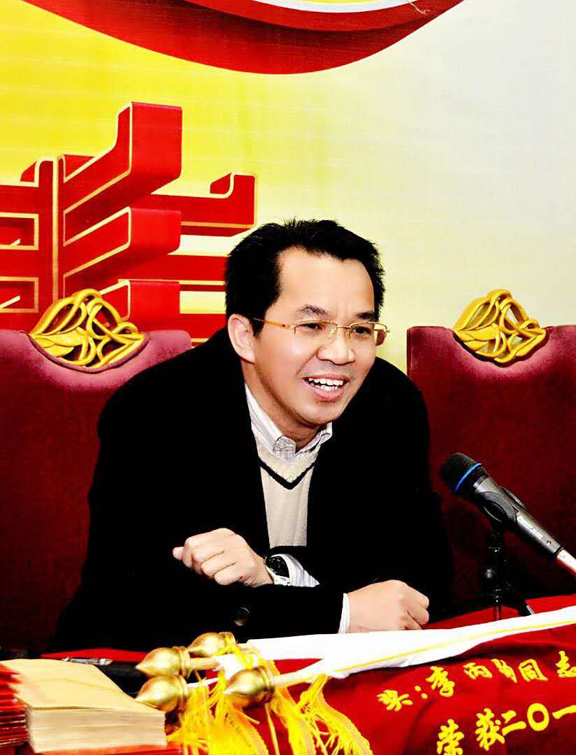  p data-id="gn3bdsu8wb">欧建雍,1972年3月生,壮族,广西天峨县人