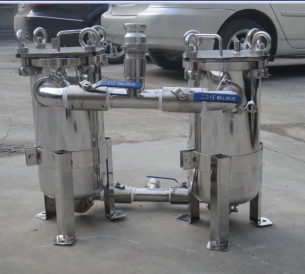  p>过滤机是利用多孔性过滤机实现固液分离的设备.