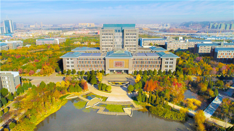 云南师范大学