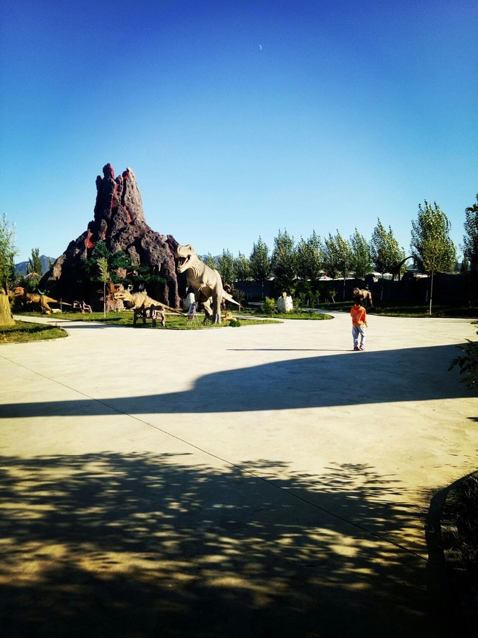  p>黄羊山文化园是河北张家口市宣化区的一座公园. /p>