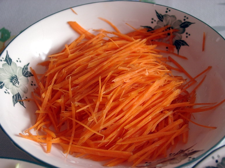 胡萝卜菜丝