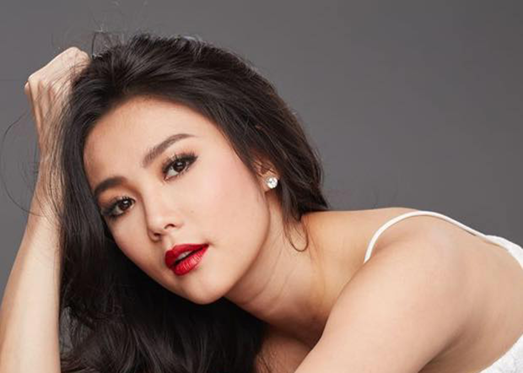 瓦妮达·特姆散纳波