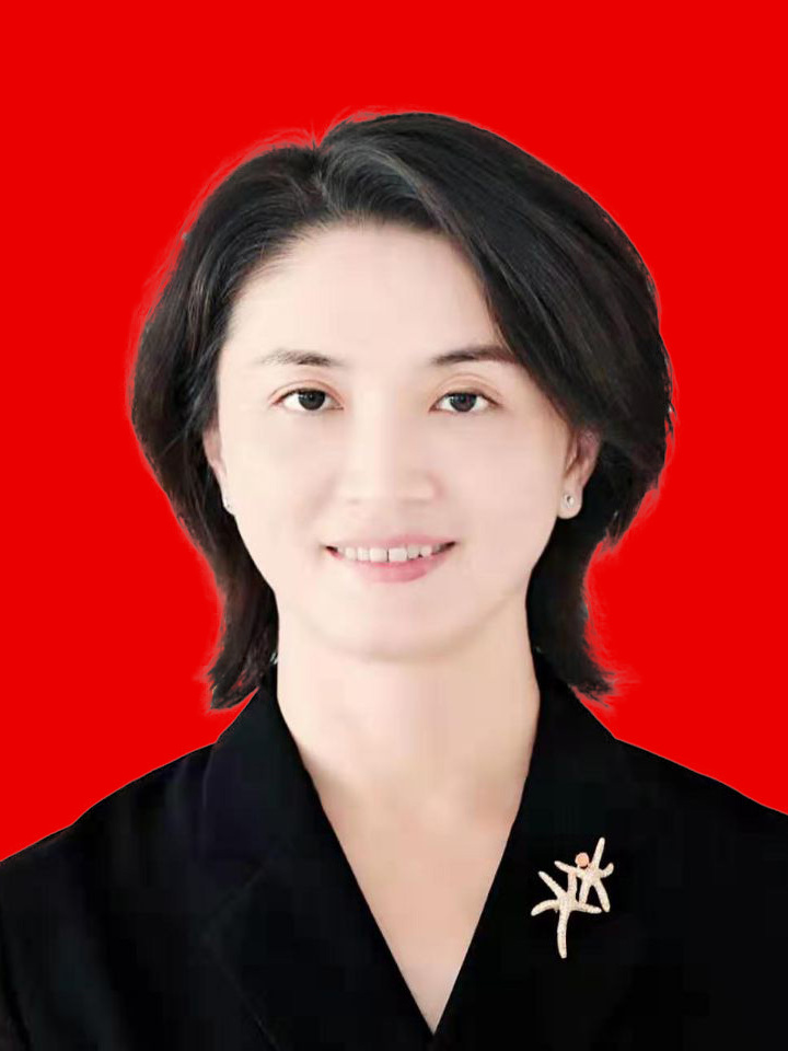 杨春霞