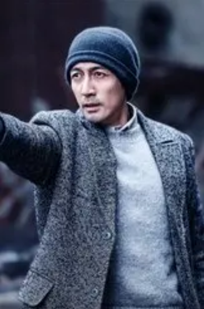 马中秋,战争爱情剧《 a target="_blank" href="/item/战火狼烟