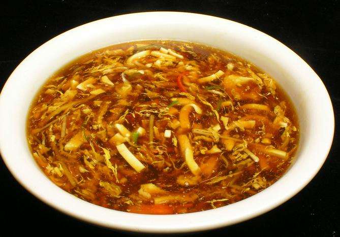  /p> p data-id="gnwmshga5t">制作素酸辣汤需要的主要材料有: a