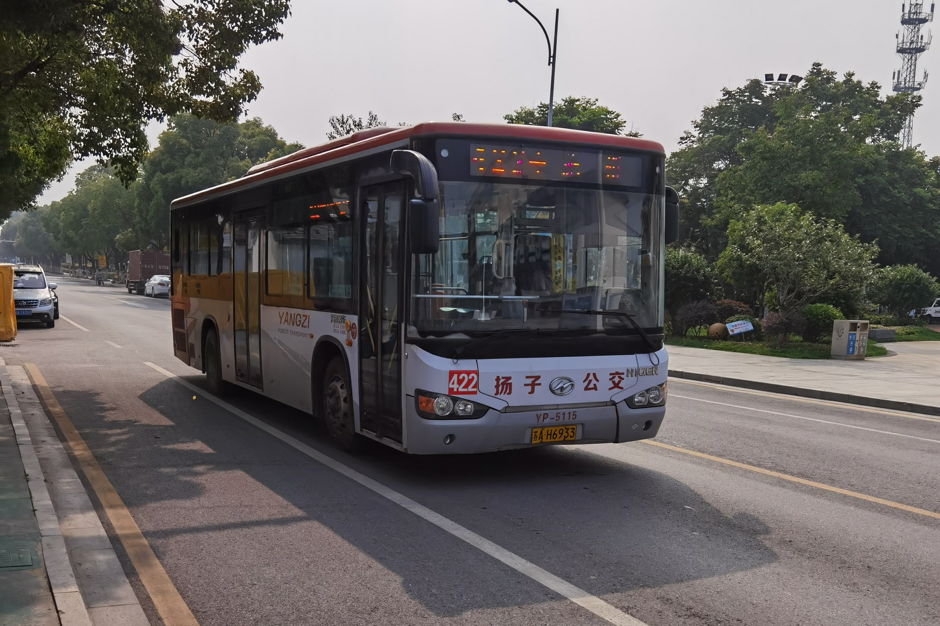  p>南京公交422路隶属于南京扬子公交客运有限公司,线路全程在南京市