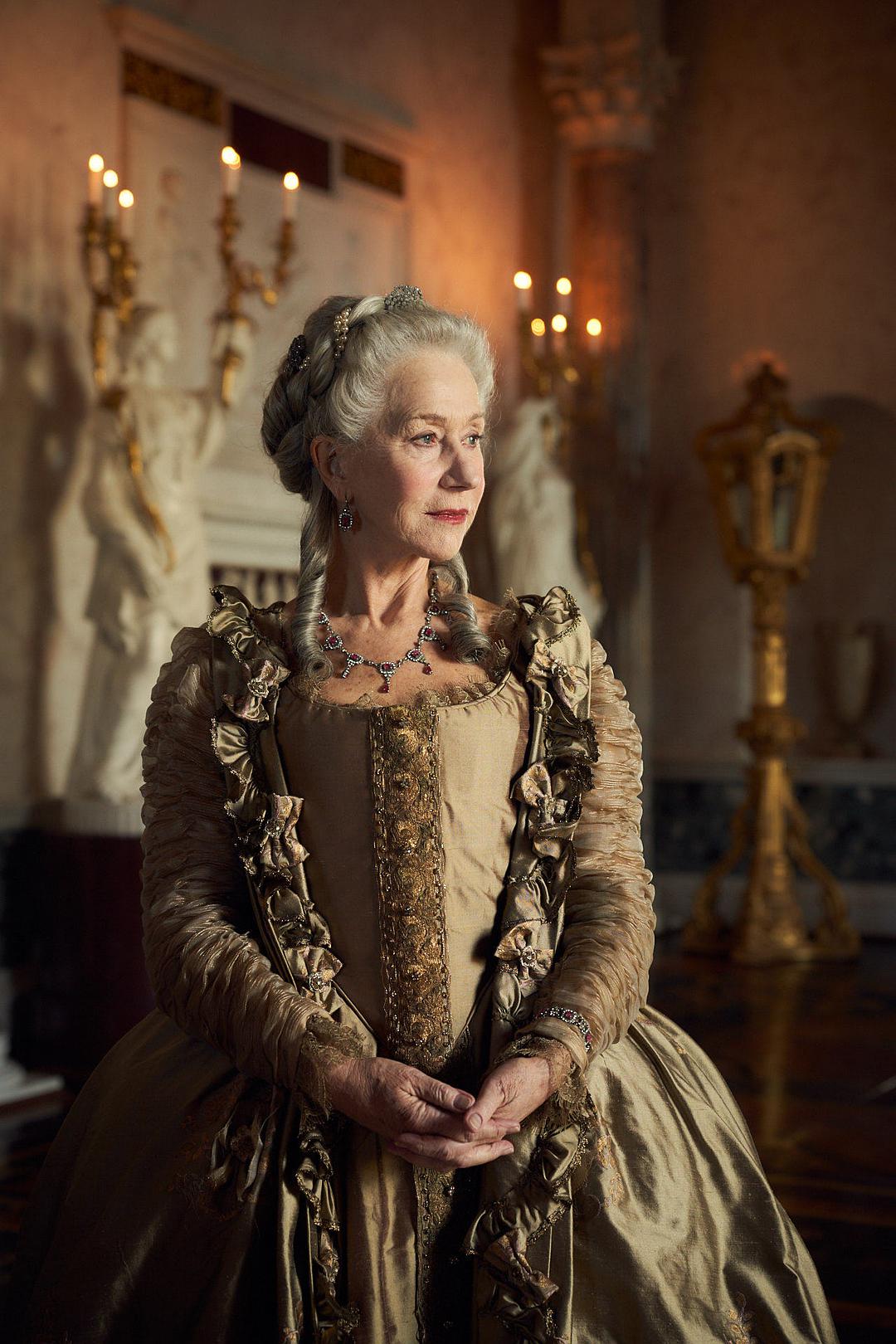  p>海伦·米伦 i>(helen mirren) /i>,1945年7月26日出生于英国伦敦