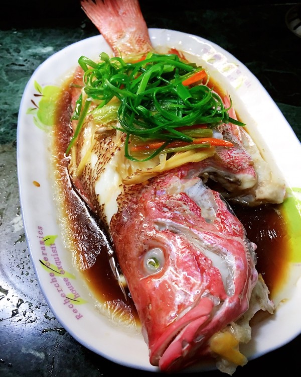 清蒸红鱆鱼