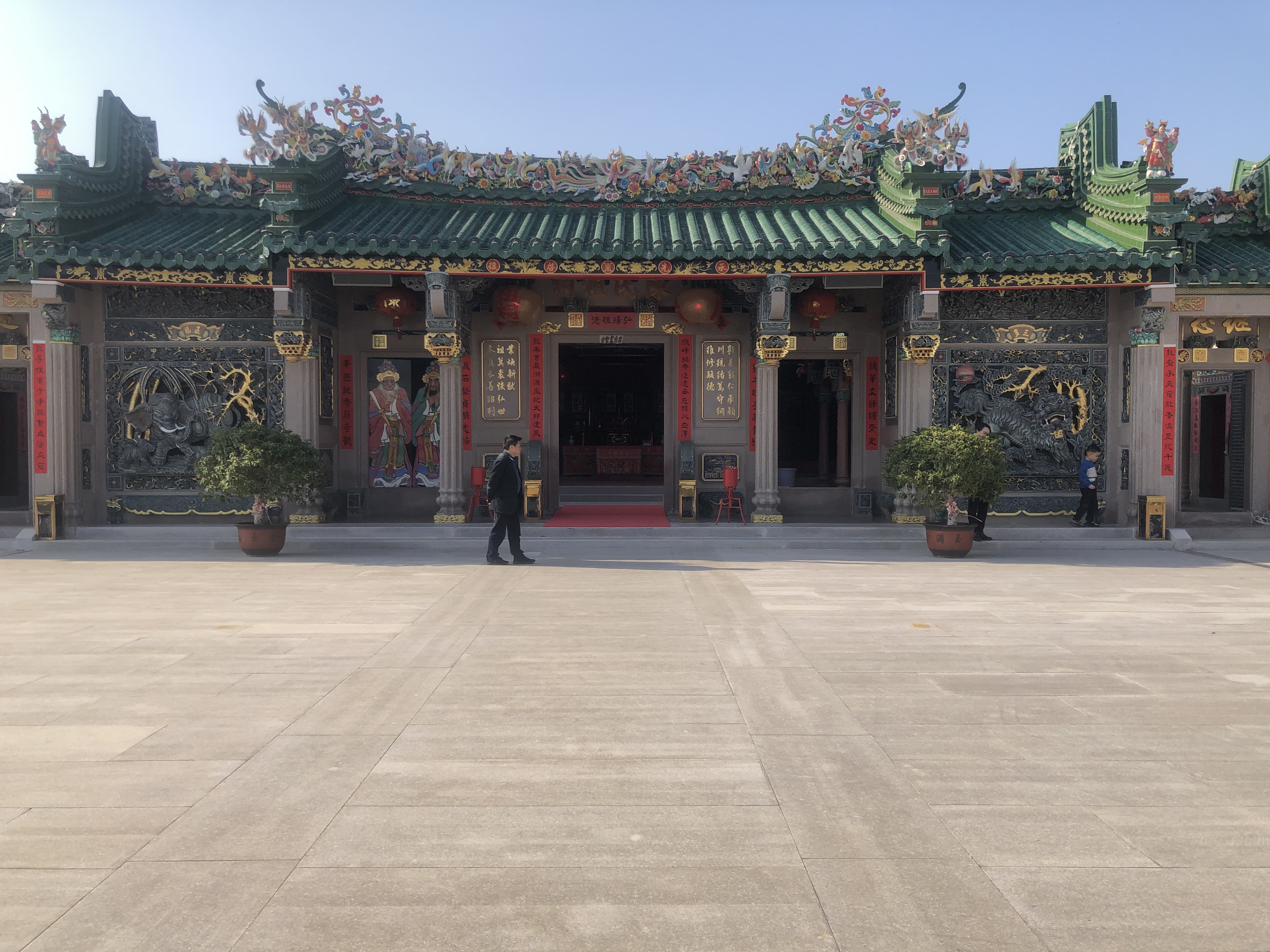 第30代先祖陈平公,任汉朝丞相,封户