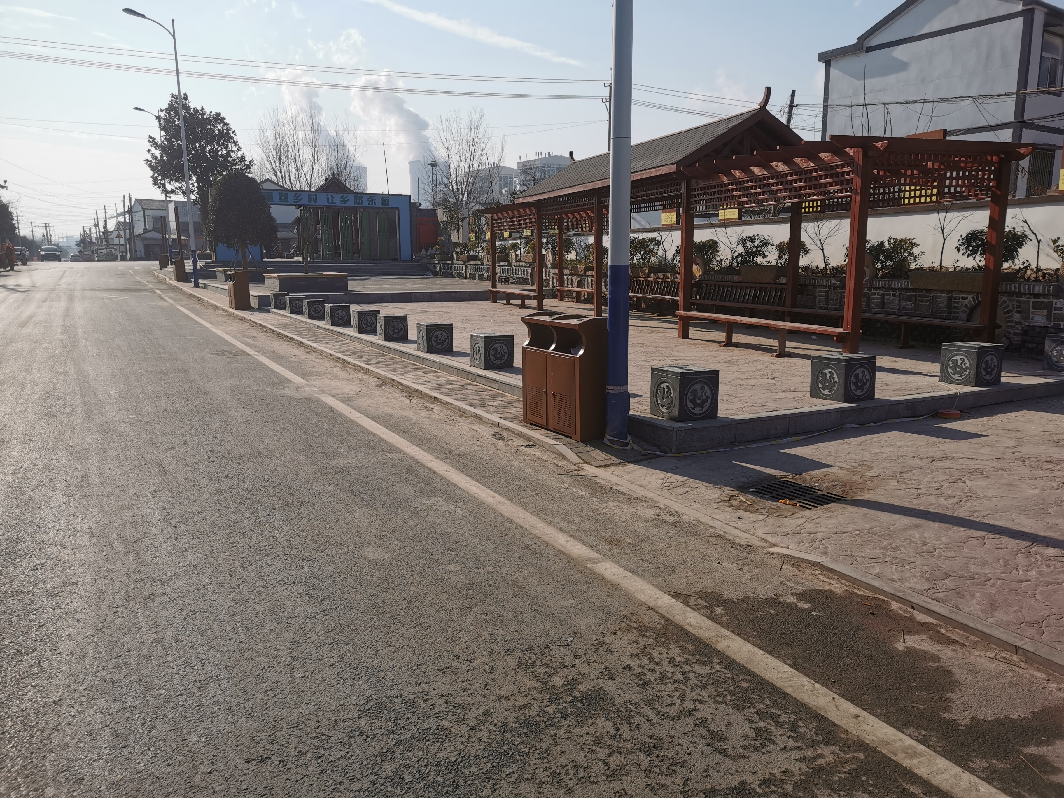  p data-id="gnhhk6892k">铜山区茅村镇檀山村位于104国道旁边,二十年