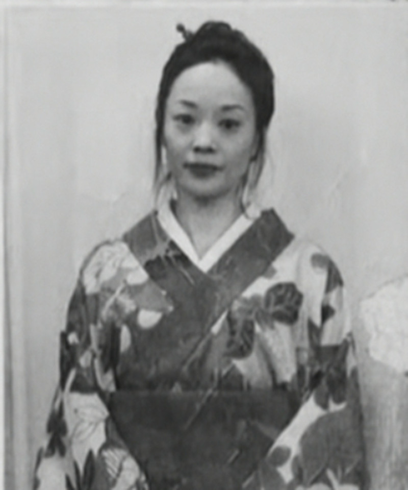百合子