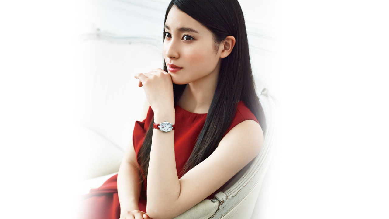  p>土屋太凤 i>(つちや たお,tsuchiya  tao /i>),日本女演员,模特