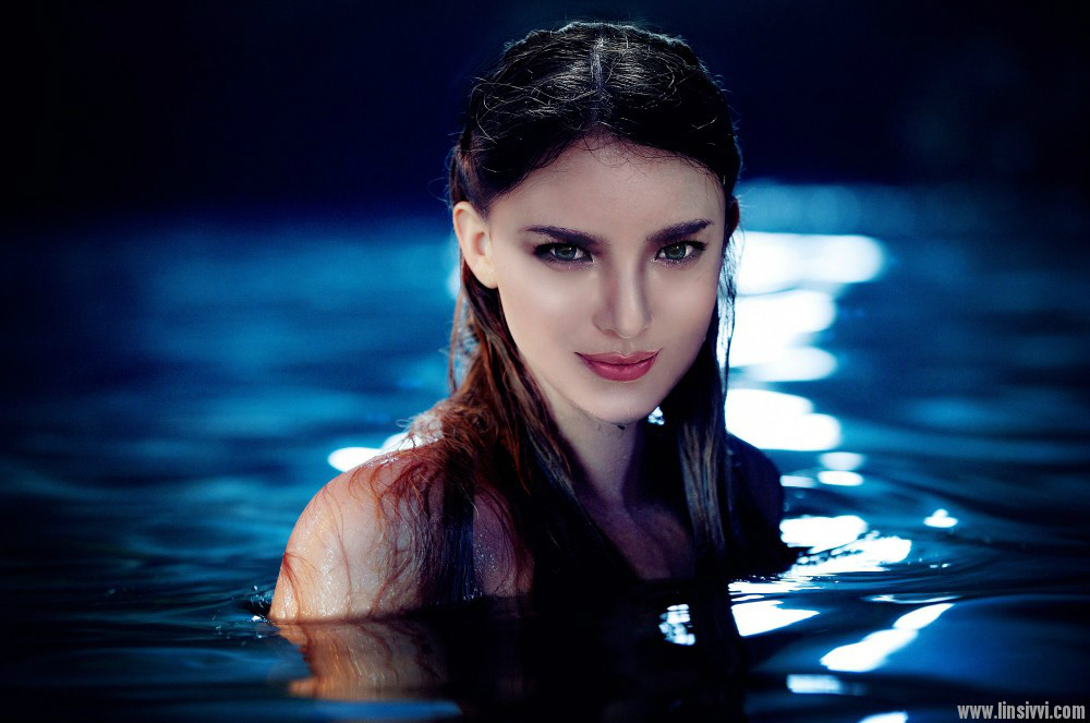  p>林希威是国内著名的正能量私房摄影师 是著名摄影活动团体希威社的