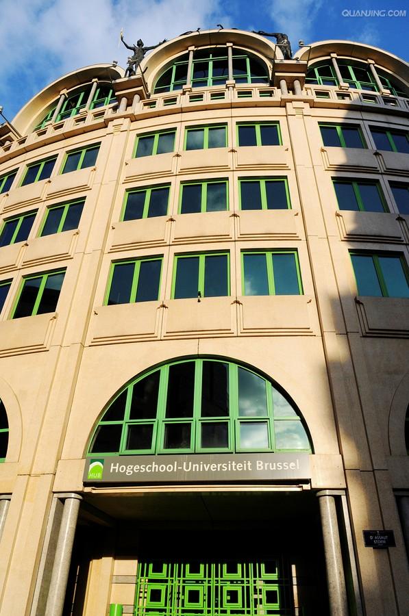  p>布鲁塞尔(英语:brussels;法语:bruxelles;德语:brüssel),是 a